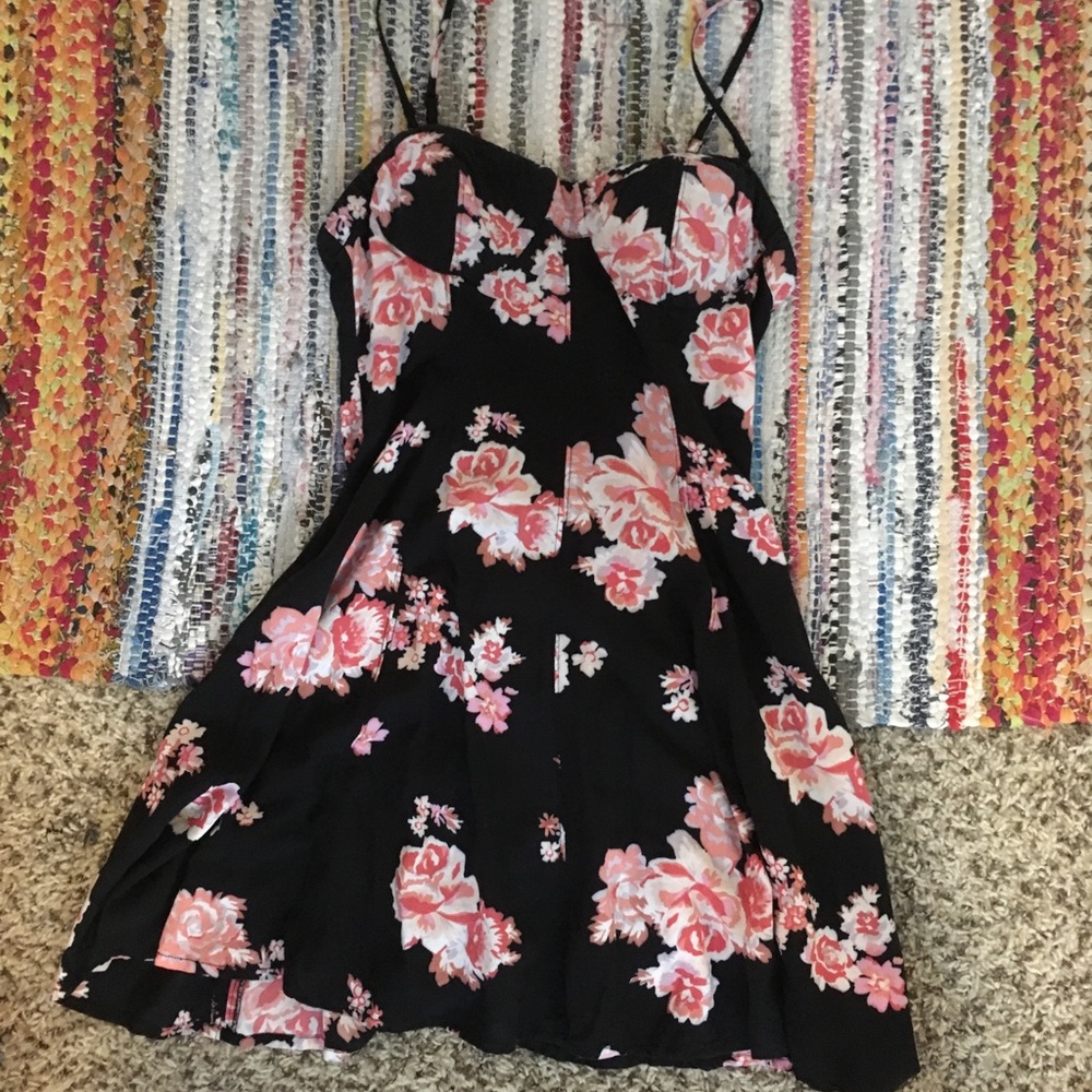 American Eagle Floral Dress